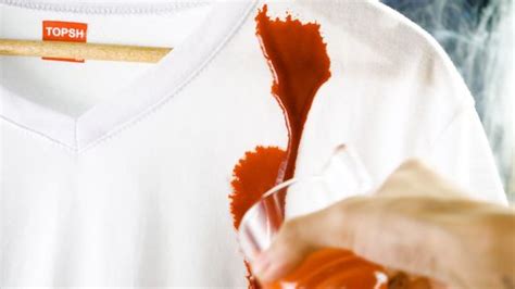 how to add fake blood to clothes|realistic blood v.